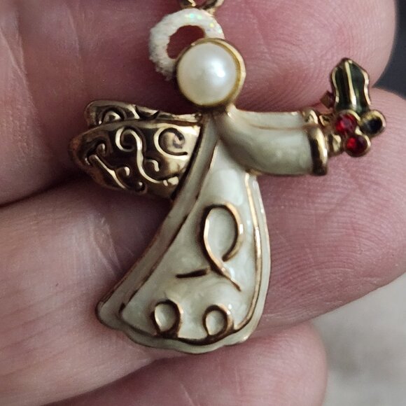 Vintage Angel Dangle Loop Earrings White Enamel Pearl Red Rhinestone Spiritual - Picture 4 of 4